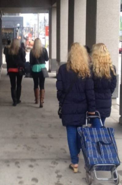 Забавные сходства и совпадения (23 фото) Забавные сходства и совпадения (23 фото)