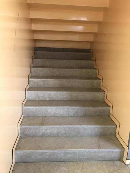 Неудачный день в картинках (21 фото) Неудачный день в картинках (21 фото)