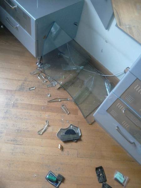 Неудачный день в картинках (30 фото) Неудачный день в картинках (30 фото)