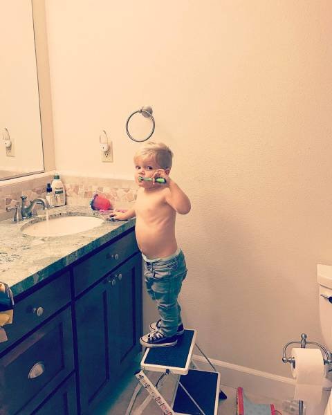 Почему детям с мамами хорошо, а с папами интереснее (28 фото) Почему детям с мамами хорошо, а с папами интереснее (28 фото)