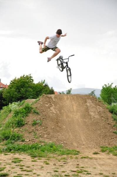 Неудачный день в картинках (34 фото) Неудачный день в картинках (34 фото)