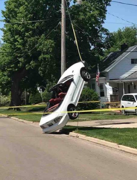 Неудачный день в картинках (19 фото) Неудачный день в картинках (19 фото)