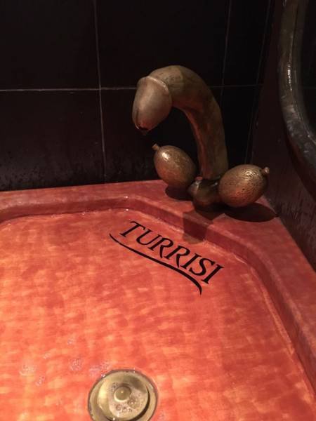 Что здесь происходит?! (33 фото) Что здесь происходит?! (33 фото)