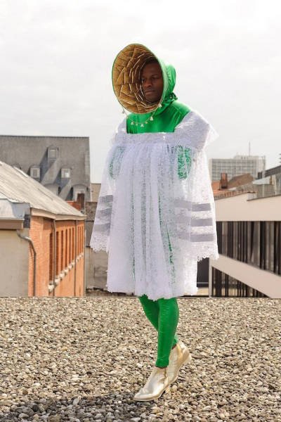 Фотографии, доказывающие, что первые 40 лет в жизни мужчины — самые сложные (33 фото) Фотографии, доказывающие, что первые 40 лет в жизни мужчины — самые сложные (33 фото)