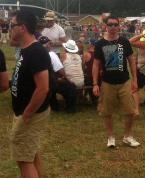 Забавные сходства и совпадения (23 фото) Забавные сходства и совпадения (23 фото)