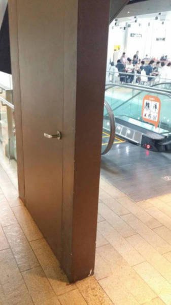 Сплошные казусы да упсы (22 фото) Сплошные казусы да упсы (22 фото)