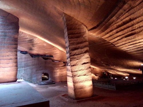 Загадка пещер Лунъю (5 фото)