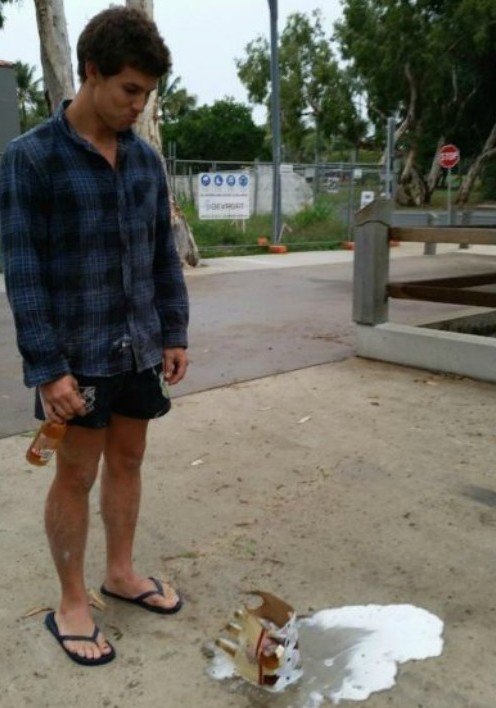 Неудачный день в картинках (22 фото) Неудачный день в картинках (22 фото)