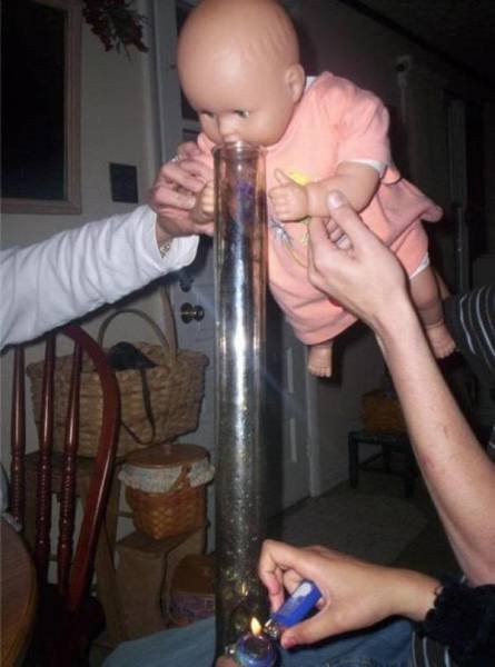 Странности в фотографиях (28 фото) Странности в фотографиях (28 фото)