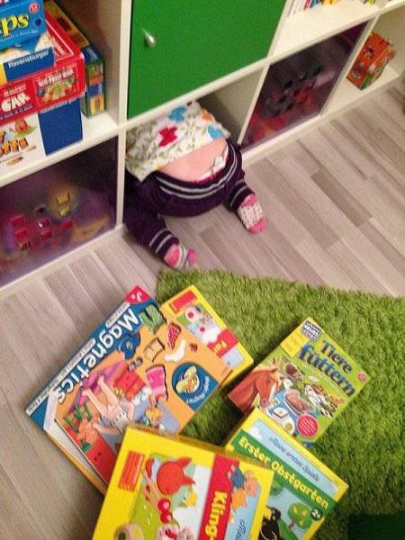 Малыши, с которыми в прятки лучше не играть — иначе проиграете (21 фото) Малыши, с которыми в прятки лучше не играть — иначе проиграете (21 фото)