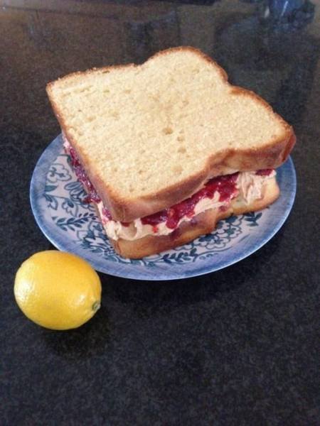 Креативные и необычные торты, которые наверняка было жалко есть (30 фото) Креативные и необычные торты, которые наверняка было жалко есть (30 фото)