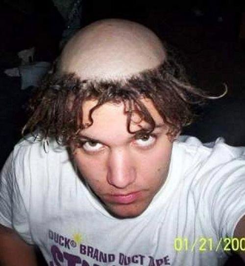 Причудливые и смешные стрижки и причёски (13 фото) Причудливые и смешные стрижки и причёски (13 фото)