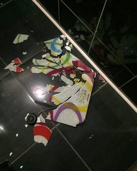 Неудачный день в картинках (24 фото) Неудачный день в картинках (24 фото)