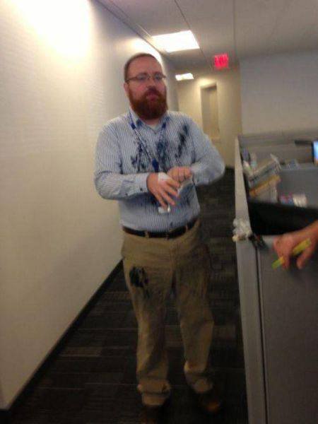 Неудачный день в картинках (20 фото) Неудачный день в картинках (20 фото)