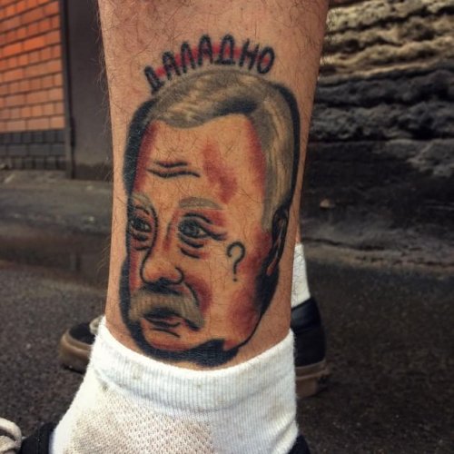 Олдскульные татуировки Егора Лещёва (22 фото)
