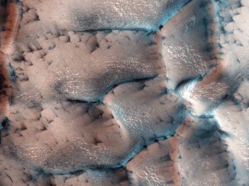 Как Марс выглядит зимой (10 фото)