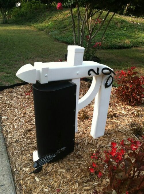 Необычные и прикольные почтовые ящики (17 фото)