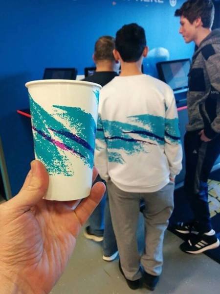 Забавные сходства и совпадения (23 фото)