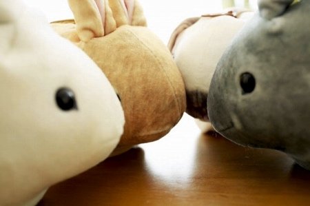 Симпатичные кошельки в виде очаровательных кроликов (13 фото)