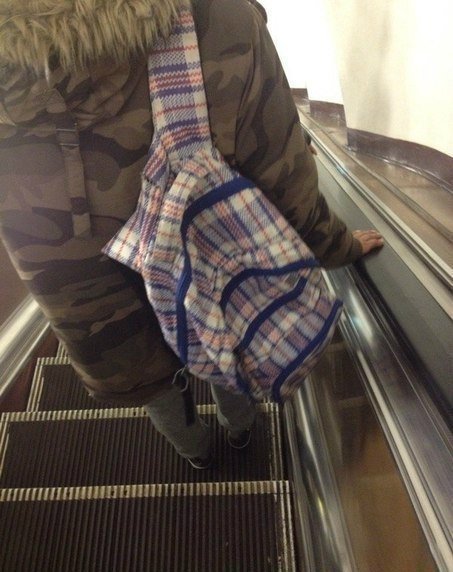 Странные и необычные пассажиры в метро (21 фото)