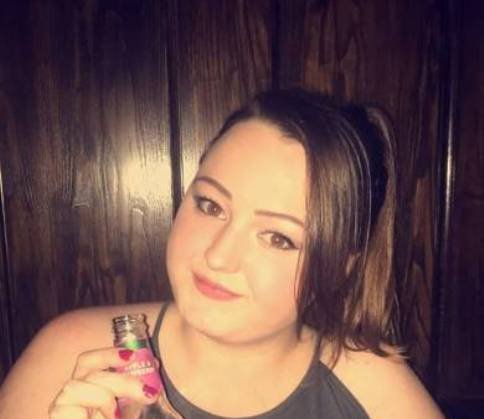 Бывшая любительница вечеринок отказалась от алкоголя и преобразилась до неузнаваемости, похудев на 36 килограммов (10 фото)