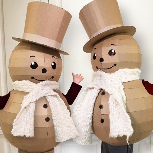 Необычные костюмы из картонных коробок от Алисии Браун (20 фото)