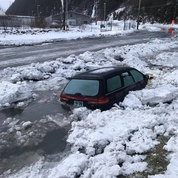 Некоторым людям нельзя садиться за руль (17 фото)