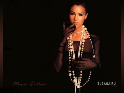 WALLPAPERS WITH MONICA BELLUCCI