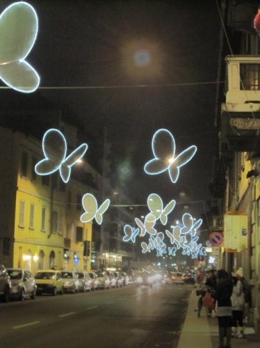 Бабочки на улицах Милана