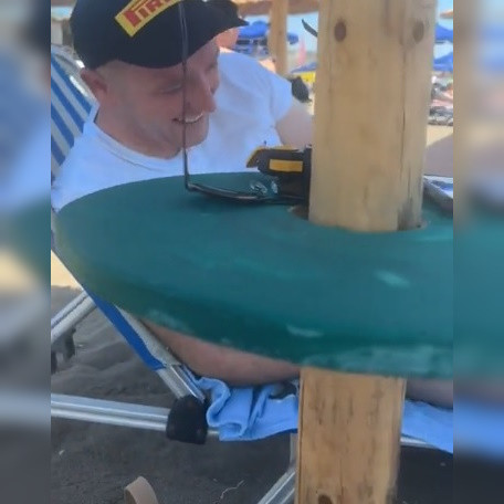 Как правильно ходить на пляж со своим парнем