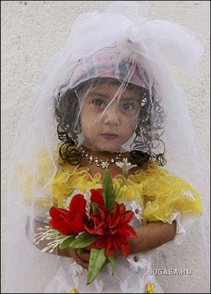 Самая молодая невеста в мире!